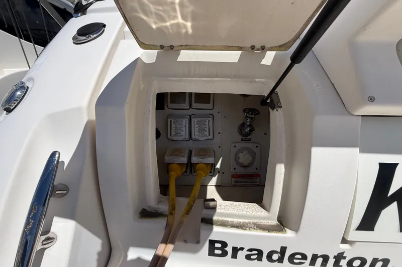 Slide: The Image of Electrical panel on a 2018 Sea Ray Sundancer 350 Coupe boat in Bradenton. - 128
