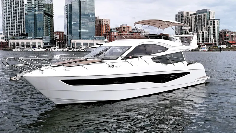 Slide: The Image of Galeon 550 Fly 2016 - 90