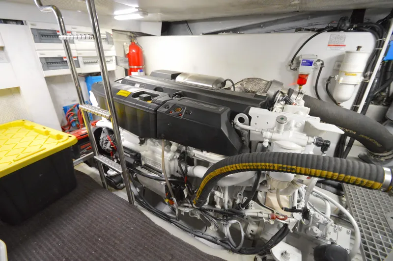 Slide: The Image of Galeon 550 Fly 2016 - 72