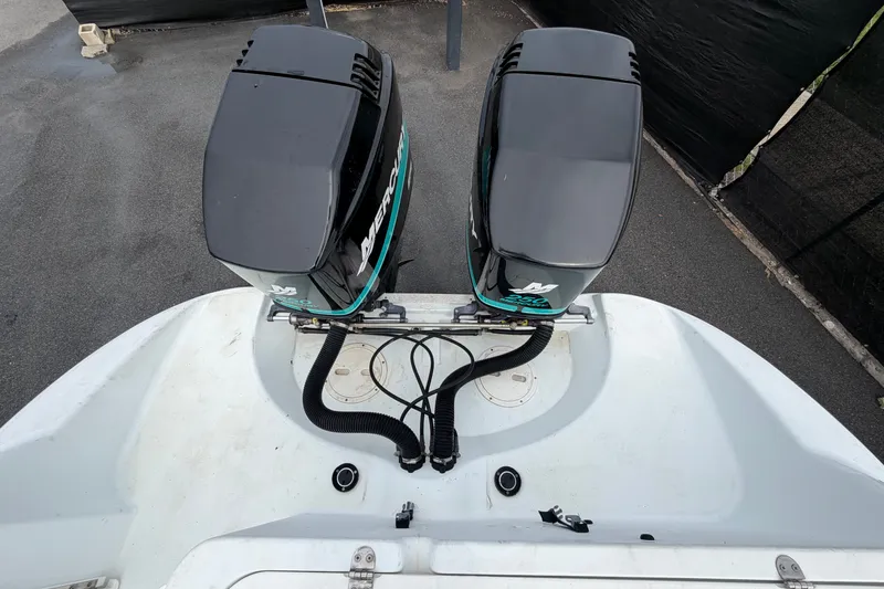 Slide: The Image of 2001 Baja 340 Islander Outboard with dual Mercury engines, rear view. - 72