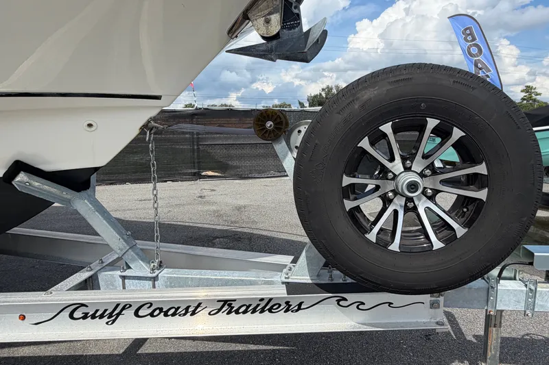 Slide: The Image of Trailer for 2015 Boston Whaler 270 Vantage, featuring Gulf Coast Trailers branding. - 81