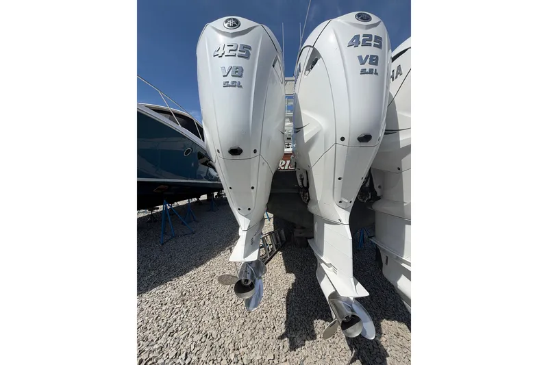Slide: The Image of Twin Yamaha 425 V8 outboard engines on a 2019 Regulator 41 boat. - 13