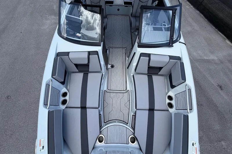 Slide: The Image of Yamaha 222XD 2024 - 50