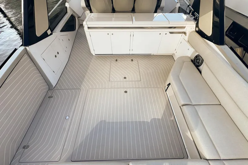Slide: The Image of 2023 Azimut Verve 47 boat interior with sleek seating and modern design. - 15