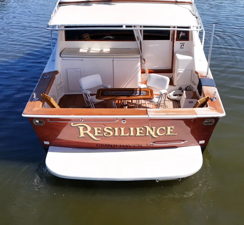 Slide: The Image of Ocean 53 Super Sport 1992 - 29