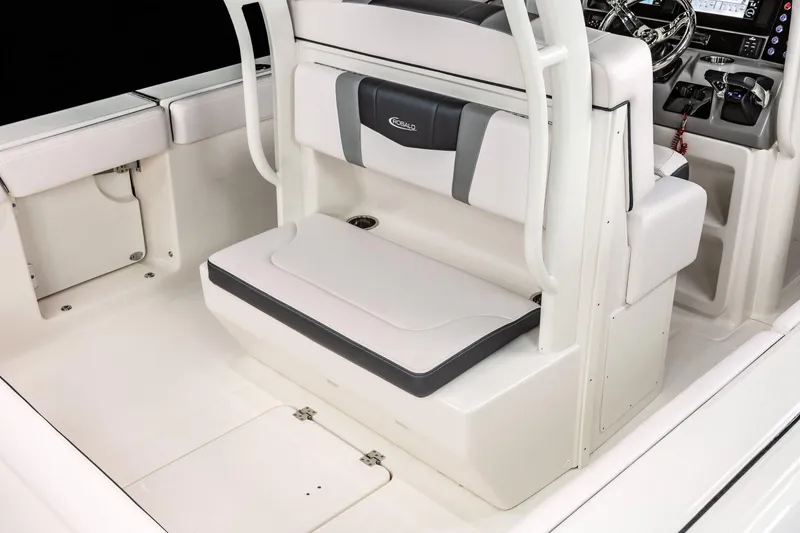 Slide: The Image of Manufacturer Provided Image: 2020 Robalo R272 Center Console boat seating and console area. - 10