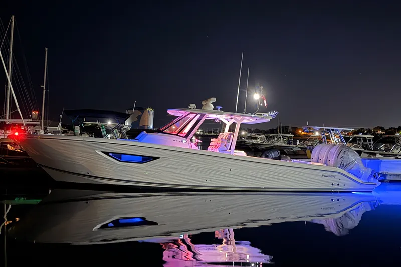 Slide: The Image of Pursuit S 378 Sport 2022 - 1