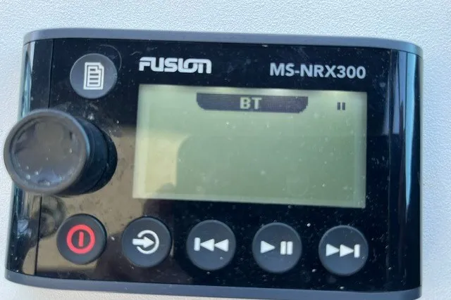 Slide: The Image of Fusion MS-NRX300 marine stereo controller on 2007 Sea Ray Sundancer 320 boat. - 15
