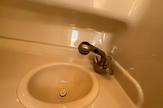 Slide: The Image of Bathroom sink and faucet in 2007 Sea Ray Sundancer 320 yacht. - 43