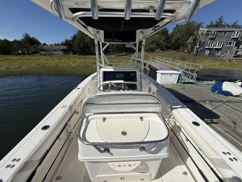 Slide: The Image of Boston Whaler 270 Outrage 2006 - 16