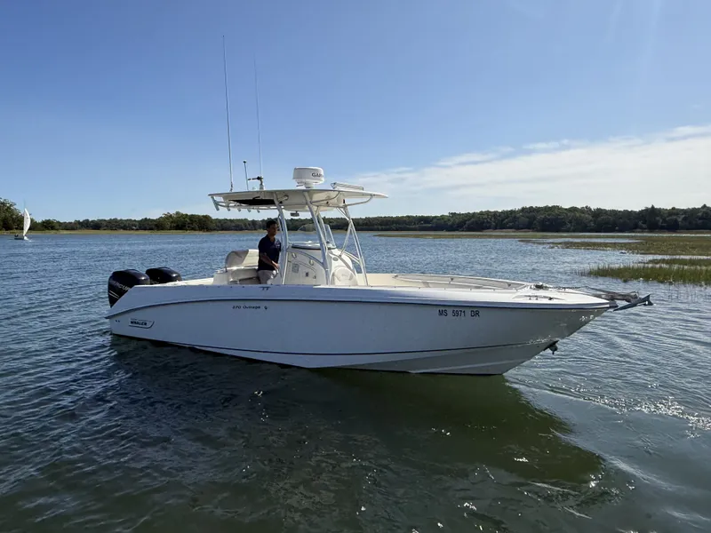 Slide: The Image of Boston Whaler 270 Outrage 2006 - 36