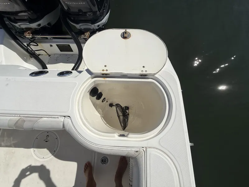 Slide: The Image of Boston Whaler 270 Outrage 2006 - 18