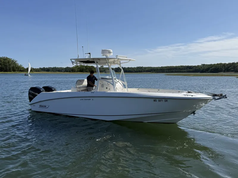 Slide: The Image of Boston Whaler 270 Outrage 2006 - 37