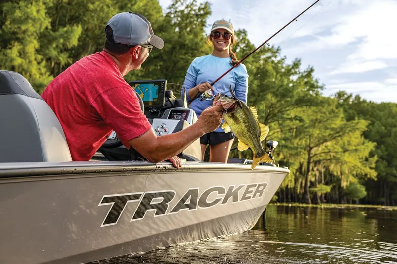 Slide: The Image of Tracker Savage 215 2027 - 43