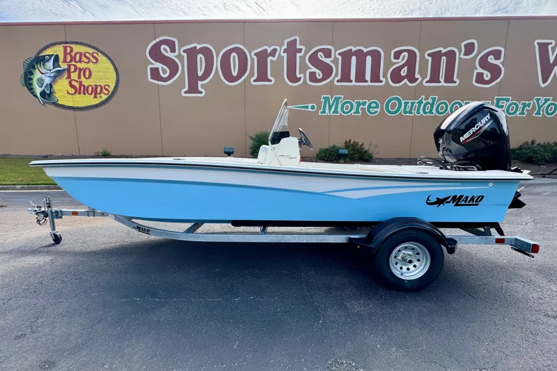 The Image of 2027 Mako Pro Skiff 17 CC boat on trailer at Bass Pro Shops. - 0