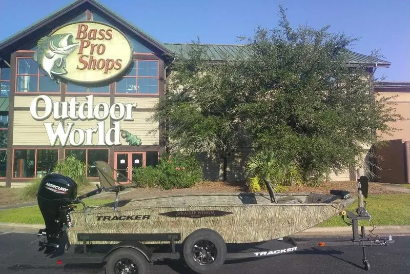 The Image of 2027 Tracker Grizzly 1650 T Prairie Wings Edition boat at Bass Pro Shops Outdoor World. - 0