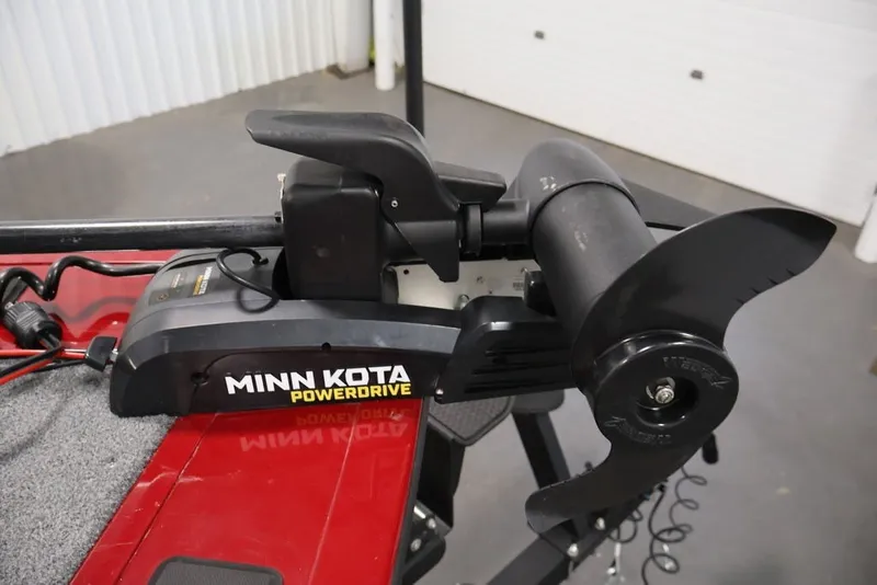 Slide: The Image of Minn Kota PowerDrive motor on 2022 Tracker Targa V-19 WT boat. - 53