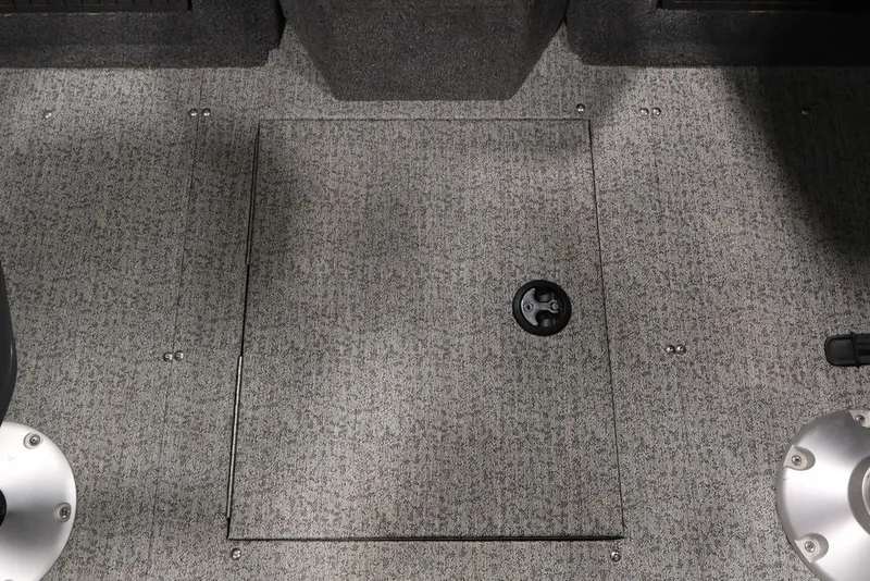 Slide: The Image of 2022 Tracker Targa V-19 WT boat floor with storage compartment and latch. - 36