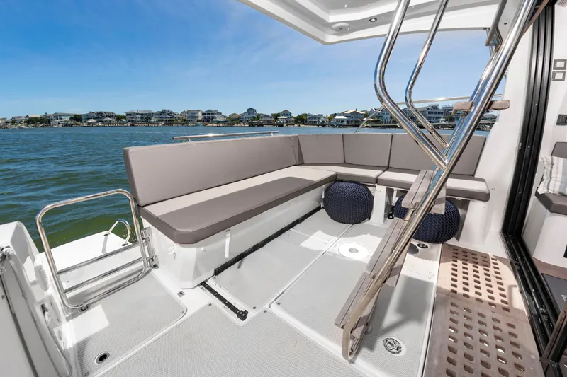Slide: The Image of Beneteau Antares 11 Fly 2026 - 9