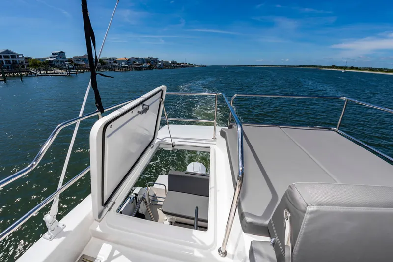 Slide: The Image of Beneteau Antares 11 Fly 2026 - 13