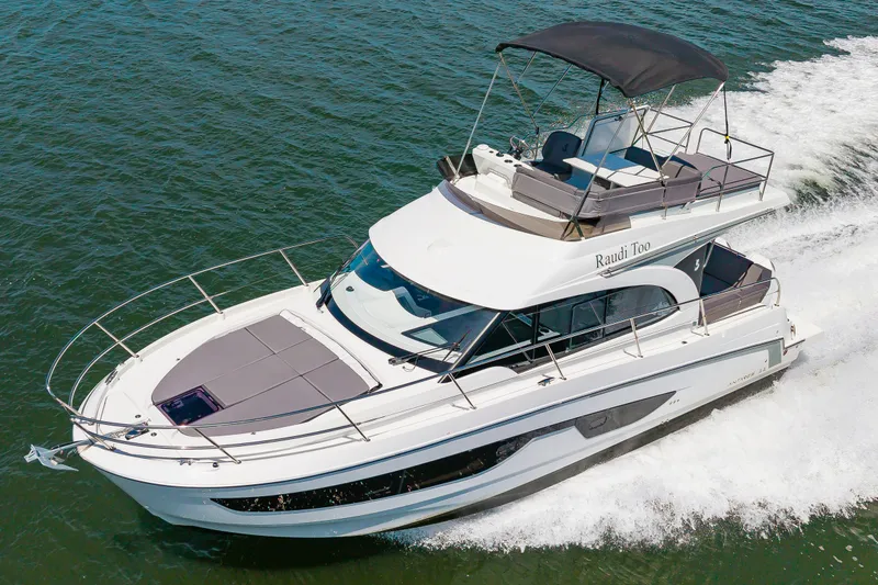 Slide: The Image of Beneteau Antares 11 Fly 2026 - 1