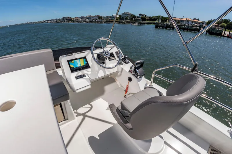 Slide: The Image of Beneteau Antares 11 Fly 2026 - 18
