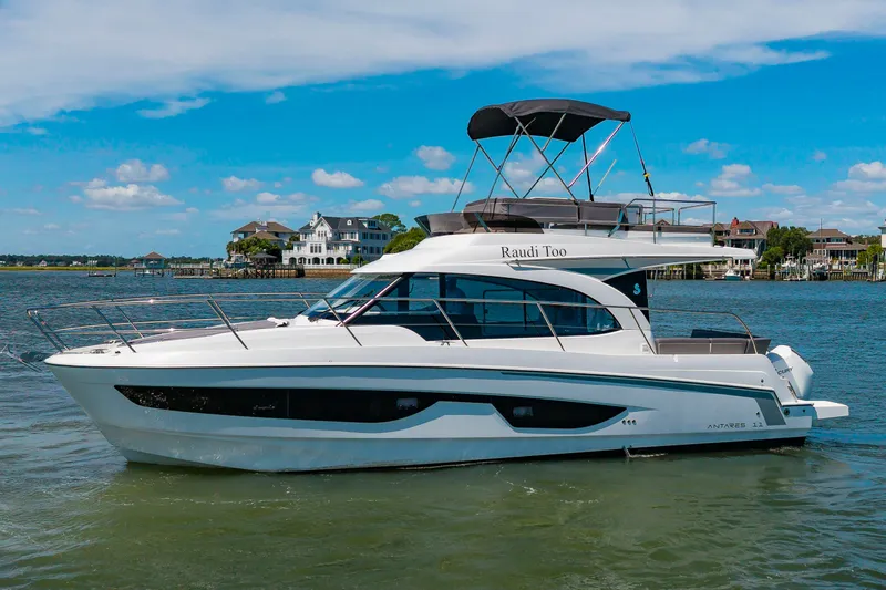 Slide: The Image of Beneteau Antares 11 Fly 2026 - 52