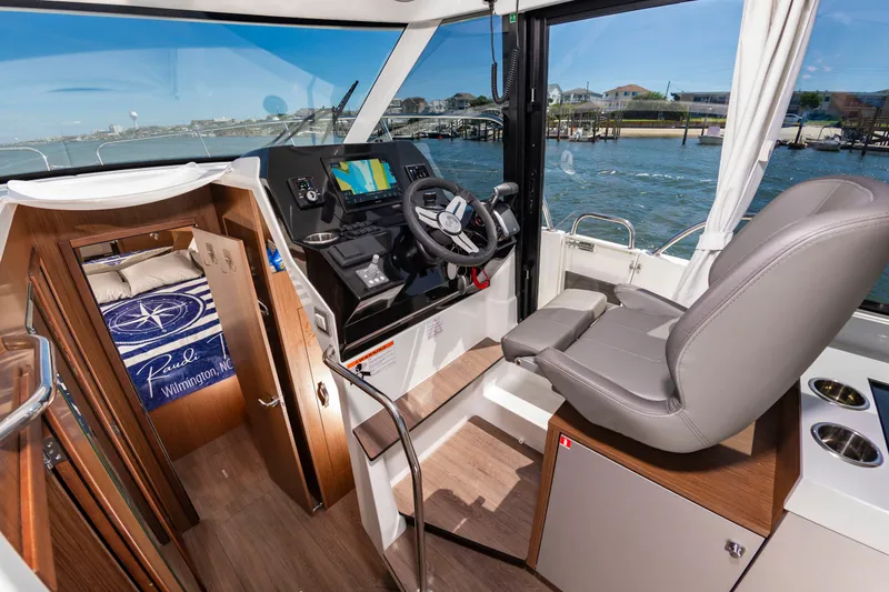 Slide: The Image of Beneteau Antares 11 Fly 2026 - 27