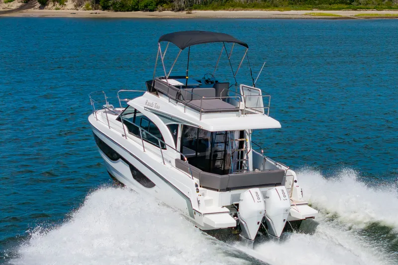 Slide: The Image of Beneteau Antares 11 Fly 2026 - 6