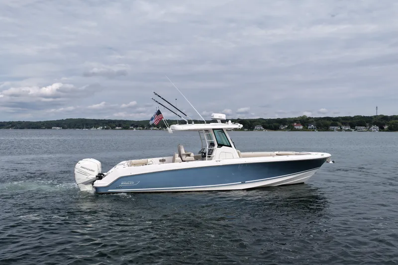 Slide: The Image of Boston Whaler 330 Outrage 2017 - 2