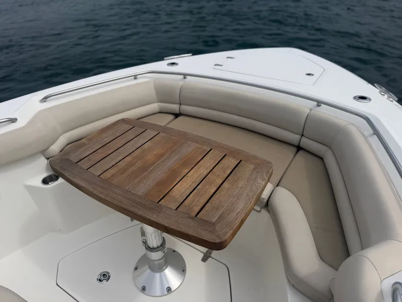 Slide: The Image of Boston Whaler 330 Outrage 2017 - 21