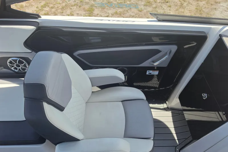 Slide: The Image of 2022 Yamaha Boats 252SD interior with sleek seating and modern design. - 34