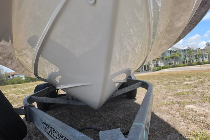 Slide: The Image of Yamaha 252SD bootromp op trailer, model 2022. - 14