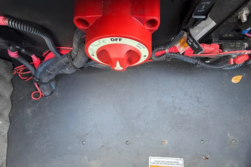 Slide: The Image of 2023 Heyday WTSurf boat battery switch and wiring setup. - 35
