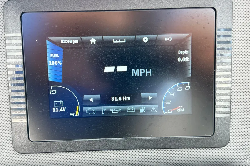 Slide: The Image of Yamaha AR190 2022 dashboard display showing speed, fuel level, and engine hours. - 30