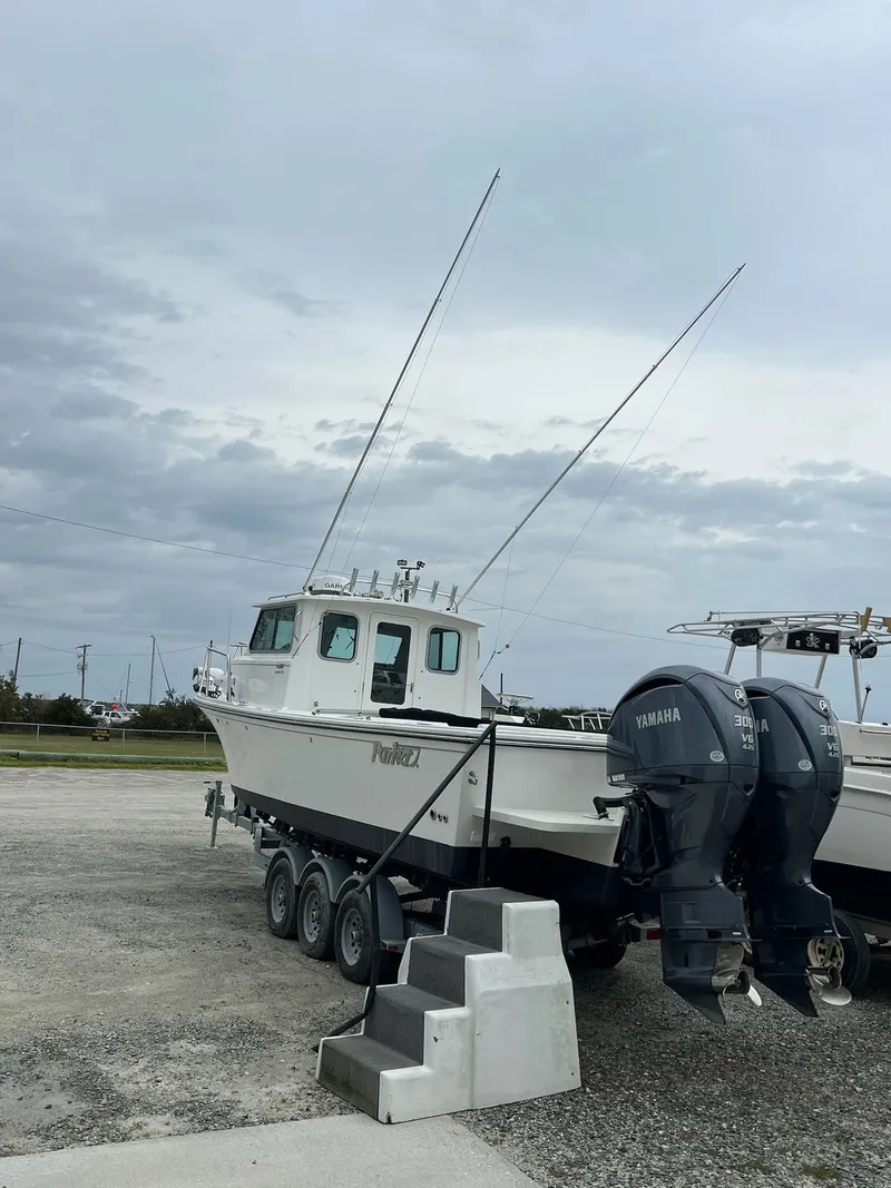 Slide: The Image of Parker Marine 2820 XLD Sport Cabin 2022 - 1