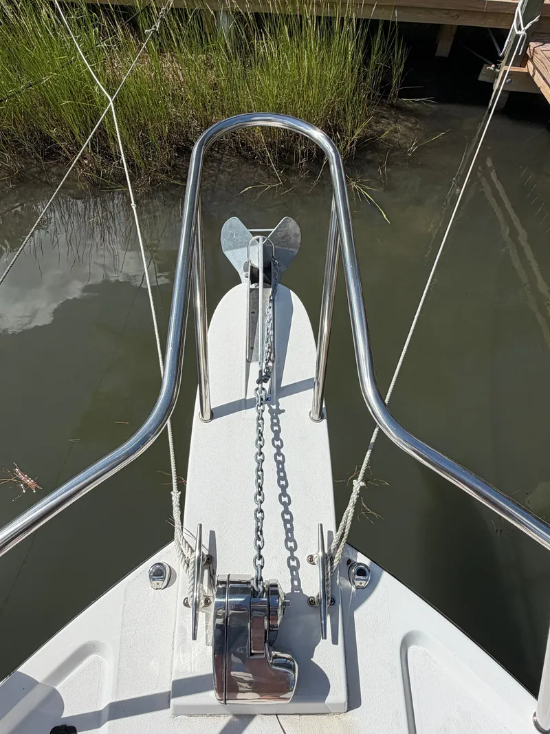 Slide: The Image of Parker Marine 2820 XLD Sport Cabin 2022 - 23