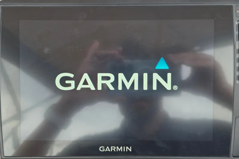 Slide: The Image of Garmin display screen on 2023 Sun Tracker Bass Buggy 18 DLX boat. - 22