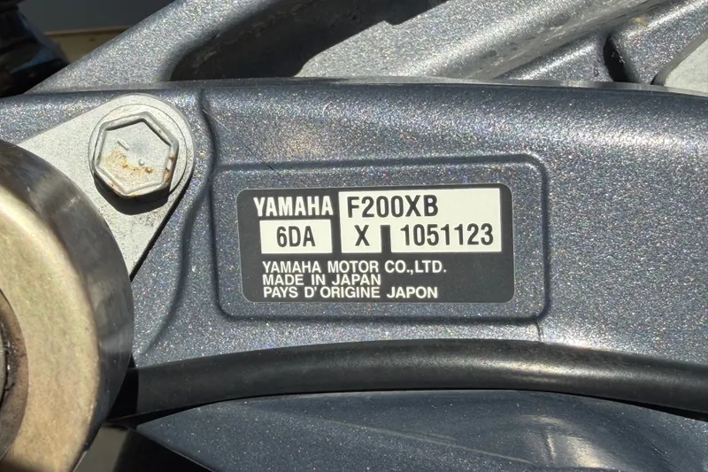 Slide: The Image of Close-up of Yamaha F200XB engine label on Parker Poland 690 Sport, 2021 model. - 79