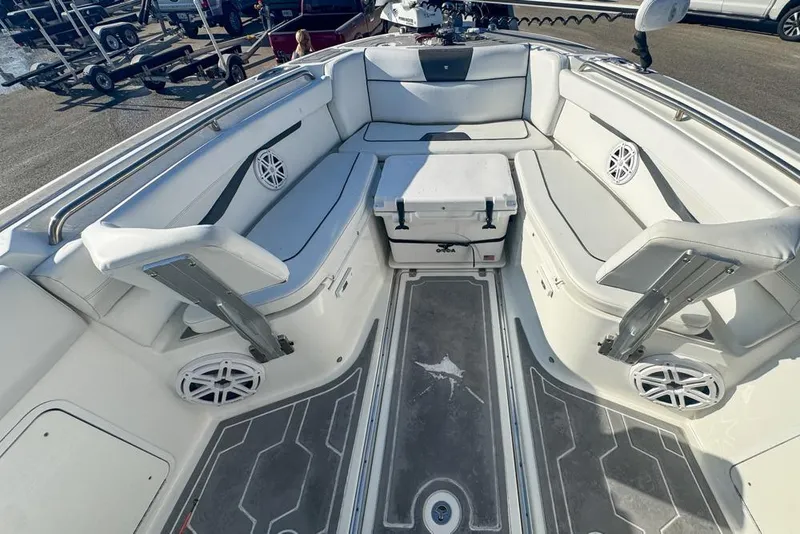 Slide: The Image of 2021 Wellcraft 262 Fisherman boat interior with seating and storage. - 59