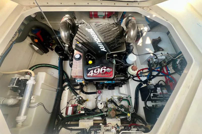Slide: The Image of Engine compartment of a 2007 Sea Ray 270 Amberjack with MerCruiser 496 MAG engine. - 43