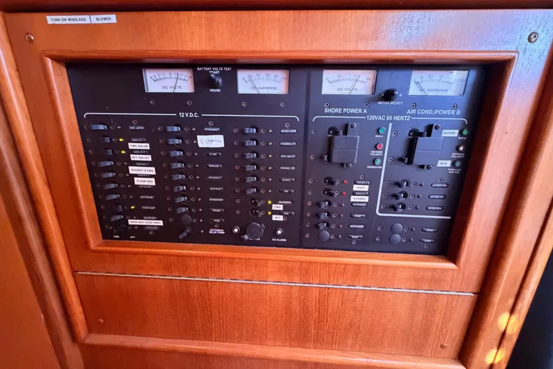 Slide: The Image of Electrical control panel on a 2005 Hunter Passage 456 yacht. - 47