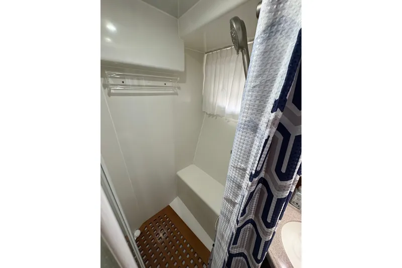 Slide: The Image of Main Stateroom Shower w/port light - 44