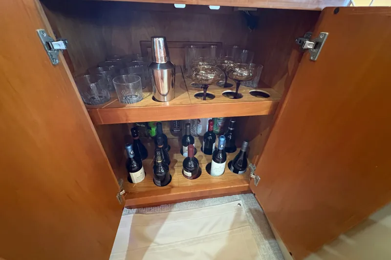 Slide: The Image of Bottle Storage in Saloon - 16