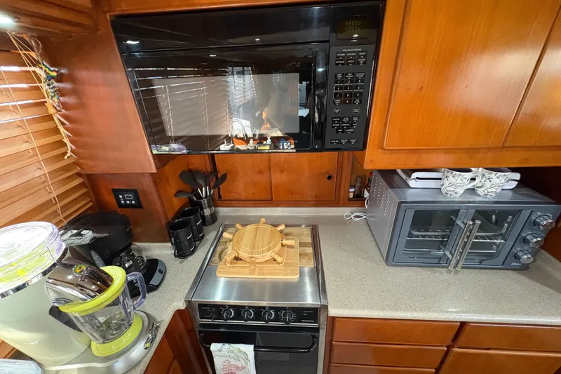 Slide: The Image of Galley w/Built in Storage - 20