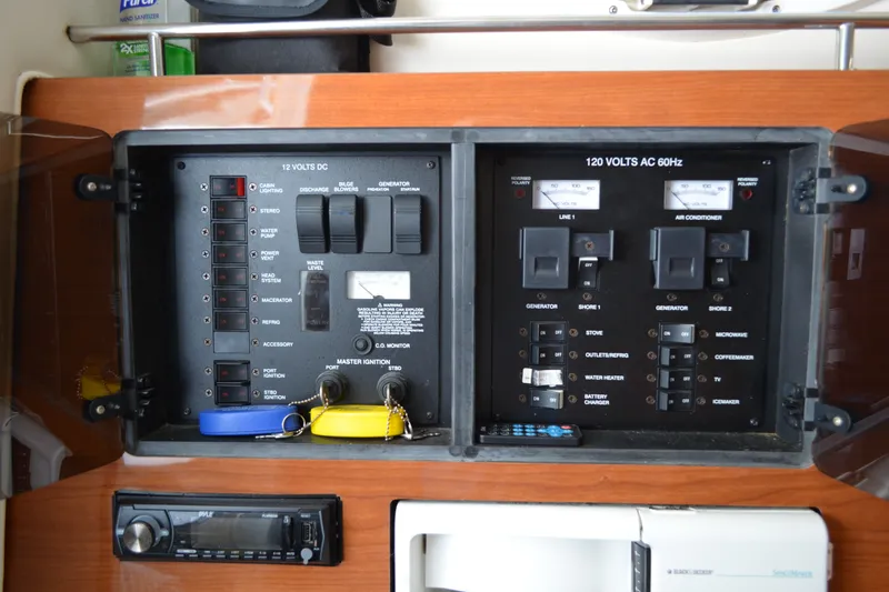 Slide: The Image of Electrical control panel on a 2001 Monterey 282 Cruiser boat. - 23