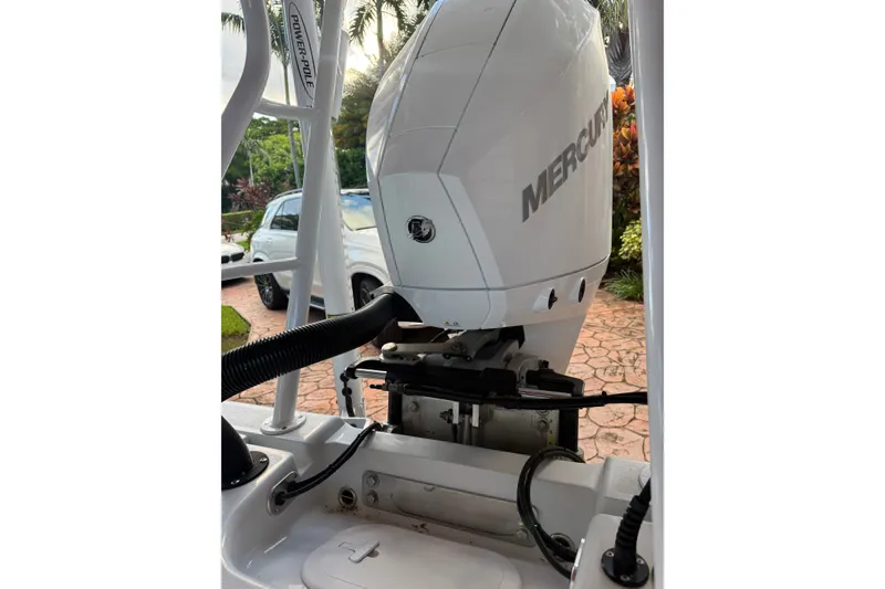 Slide: The Image of Outboard motor on a V-Tech 18 boat, 2025 model, with Power-Pole equipment. - 15