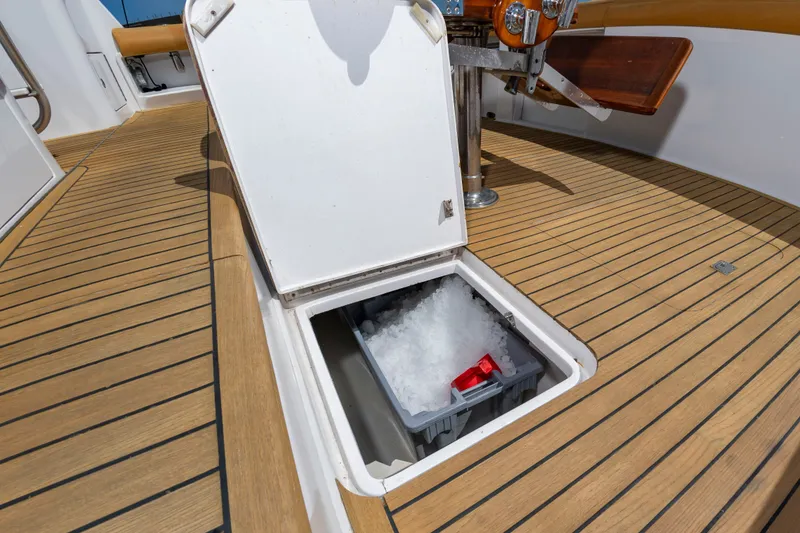 Slide: The Image of Ocean 53 Super Sport 1996 - 20