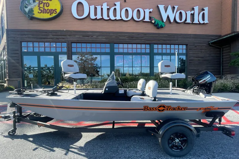 The Image of 2027 Tracker Bass Tracker Classic Limited boat outside Outdoor World store. - 0