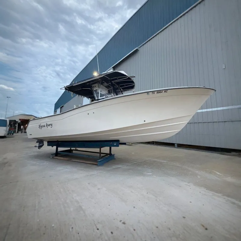 The Image of Grady-White Bimini 306 2004 - 0